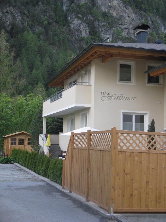 Haus Falkner Barbara Umhausen Dış mekan fotoğraf